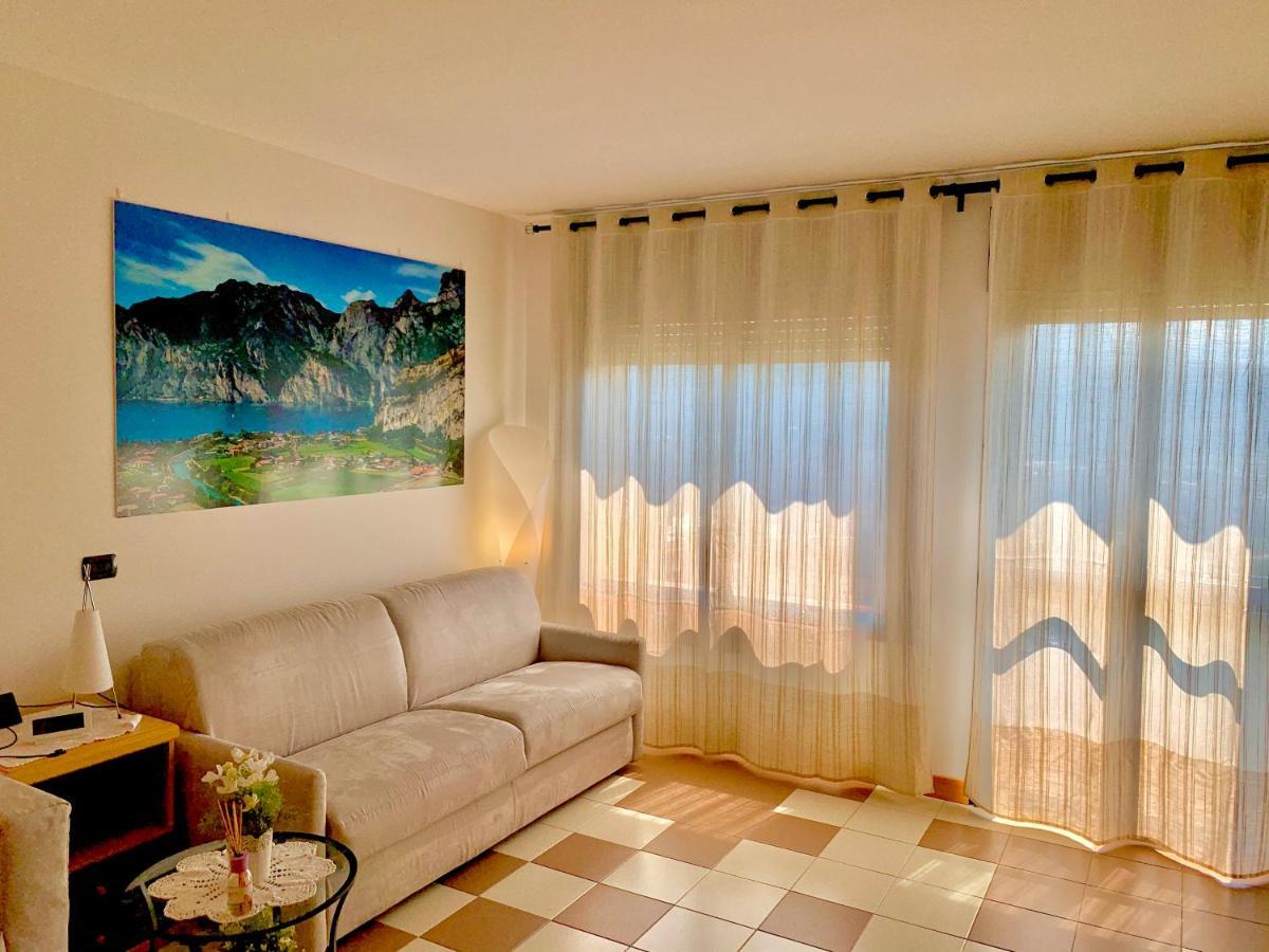 Apartmán Sky&Pool Dom Riva del Garda Exteriér fotografie
