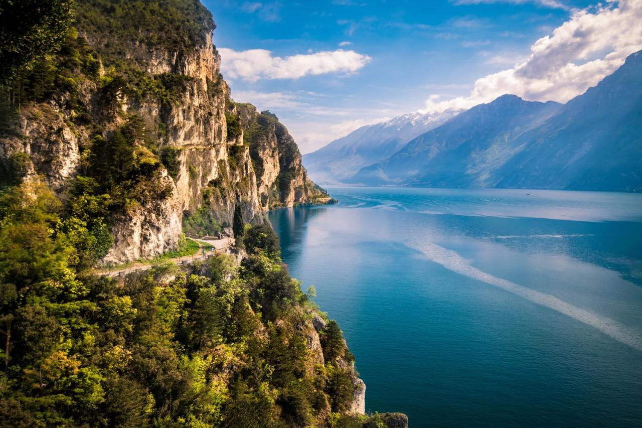Apartmán Sky&Pool Dom Riva del Garda Exteriér fotografie
