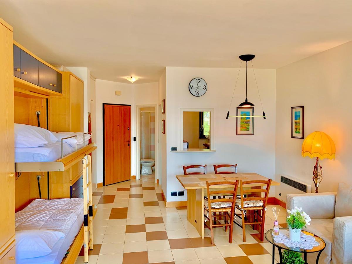 Apartmán Sky&Pool Dom Riva del Garda Exteriér fotografie