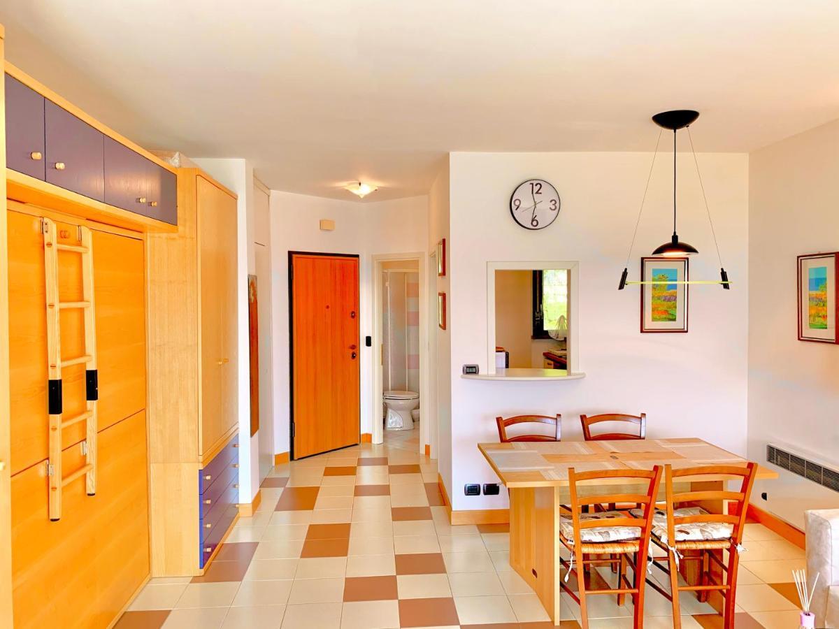 Apartmán Sky&Pool Dom Riva del Garda Exteriér fotografie
